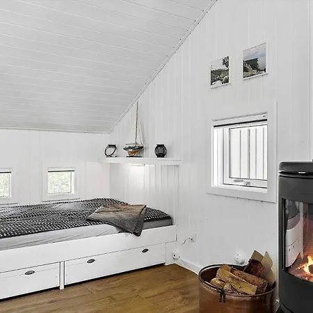 Semesterbostad 3629-nexo-myrevej-14 Neksø